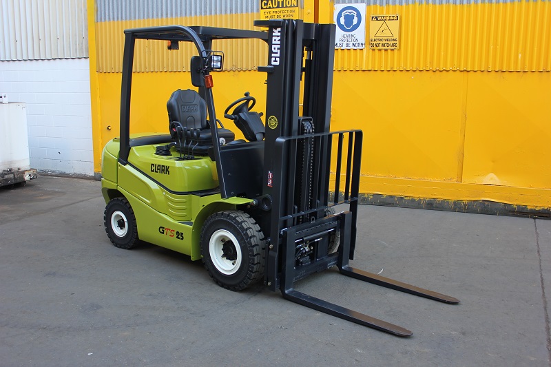 pallet jack not lifting
electric forklift charging station
