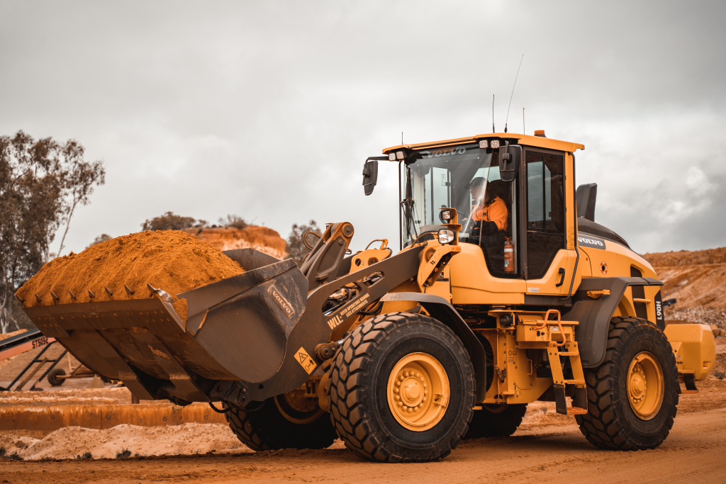 excavator vs digger
excavator vs bulldozer